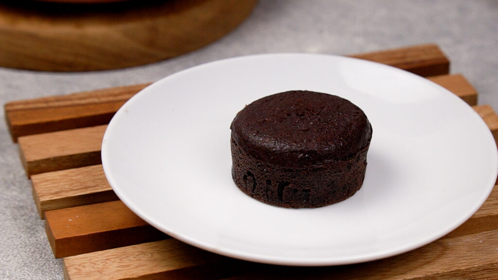 These already look so good, right. Let's add some decorative and sweet toppings.