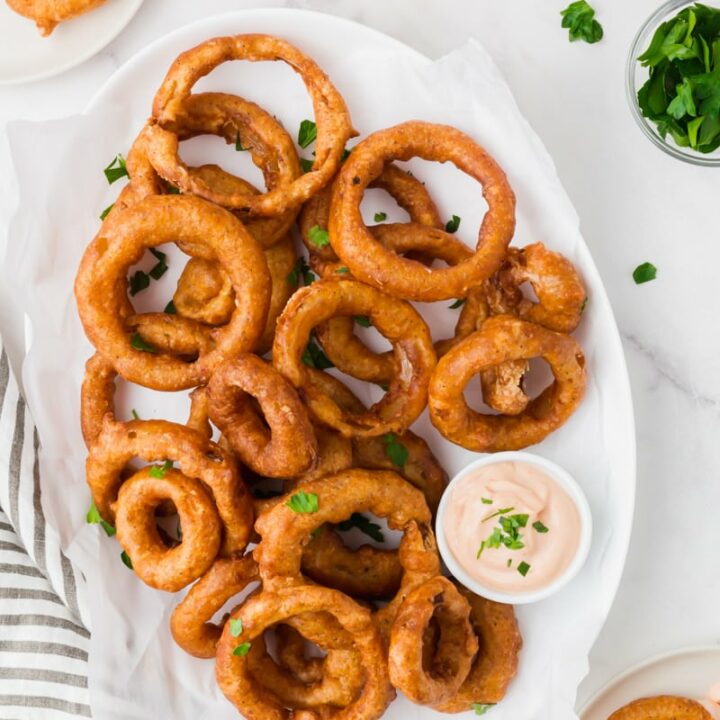 Air Fryer Onion Rings - Amanda's Cookin' - Air Fryer Recipes