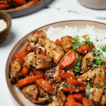 Gluten-Free Stir Fry on a plate.
