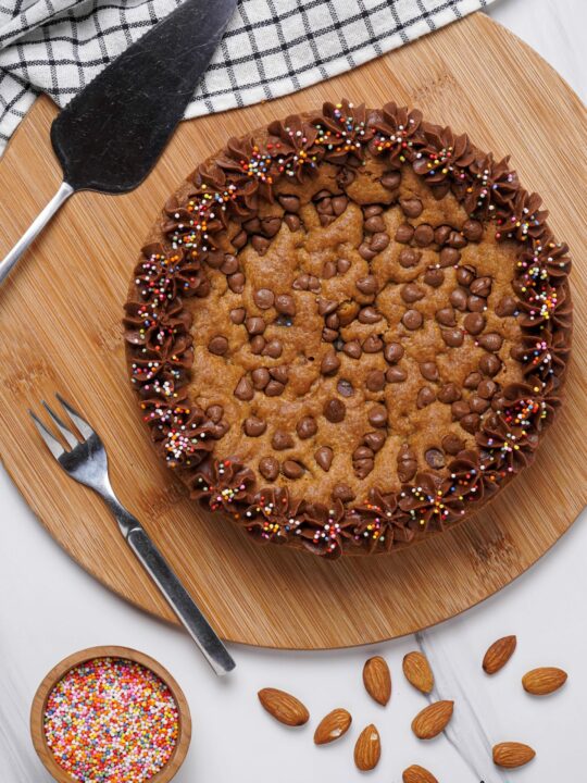 https://www.glutenfreepalate.com/wp-content/uploads/2023/03/Gluten_Free_Cookie_Cake00001-min-scaled-540x720.jpg